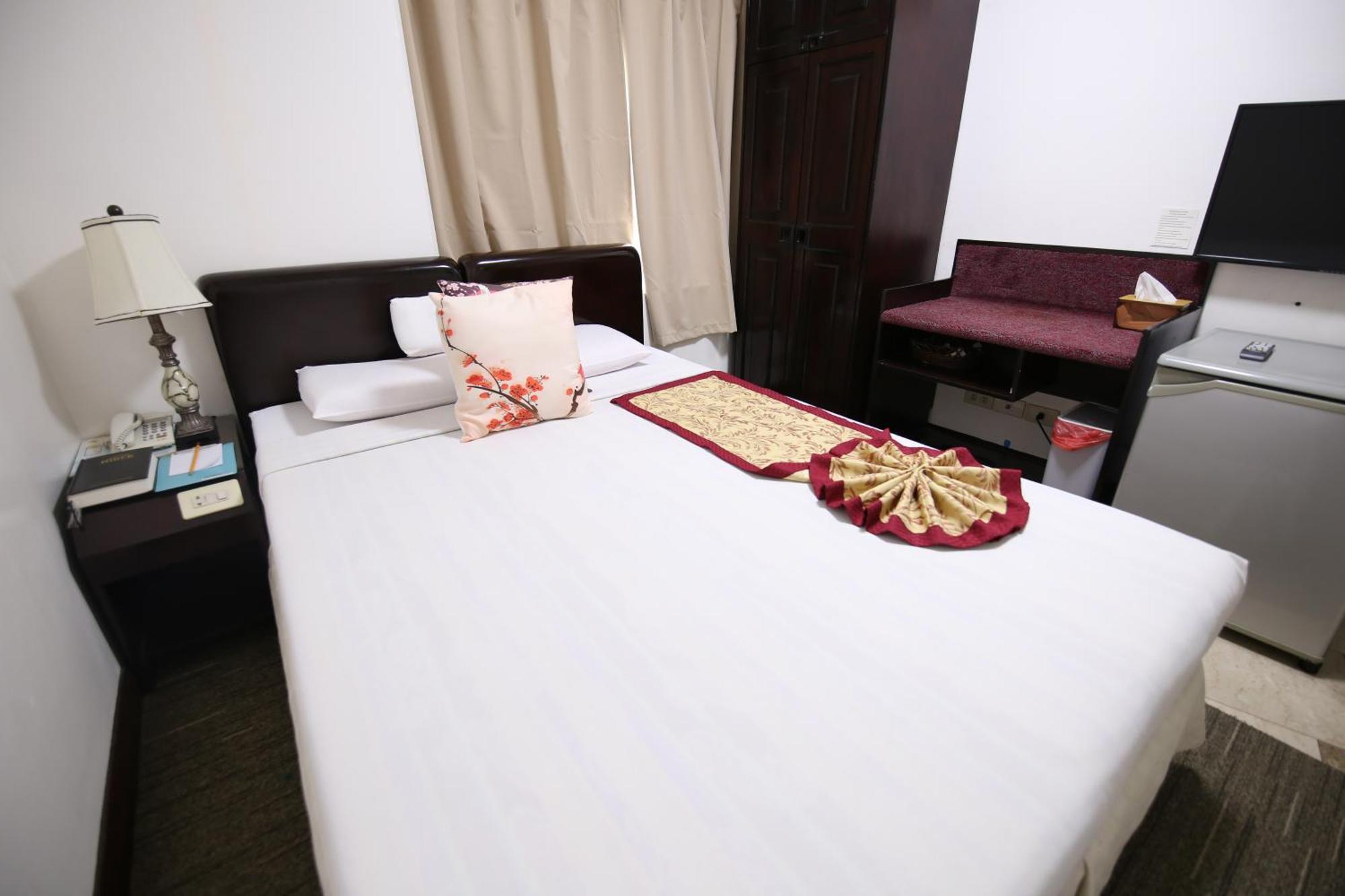 Hotel Asia Cebu Esterno foto