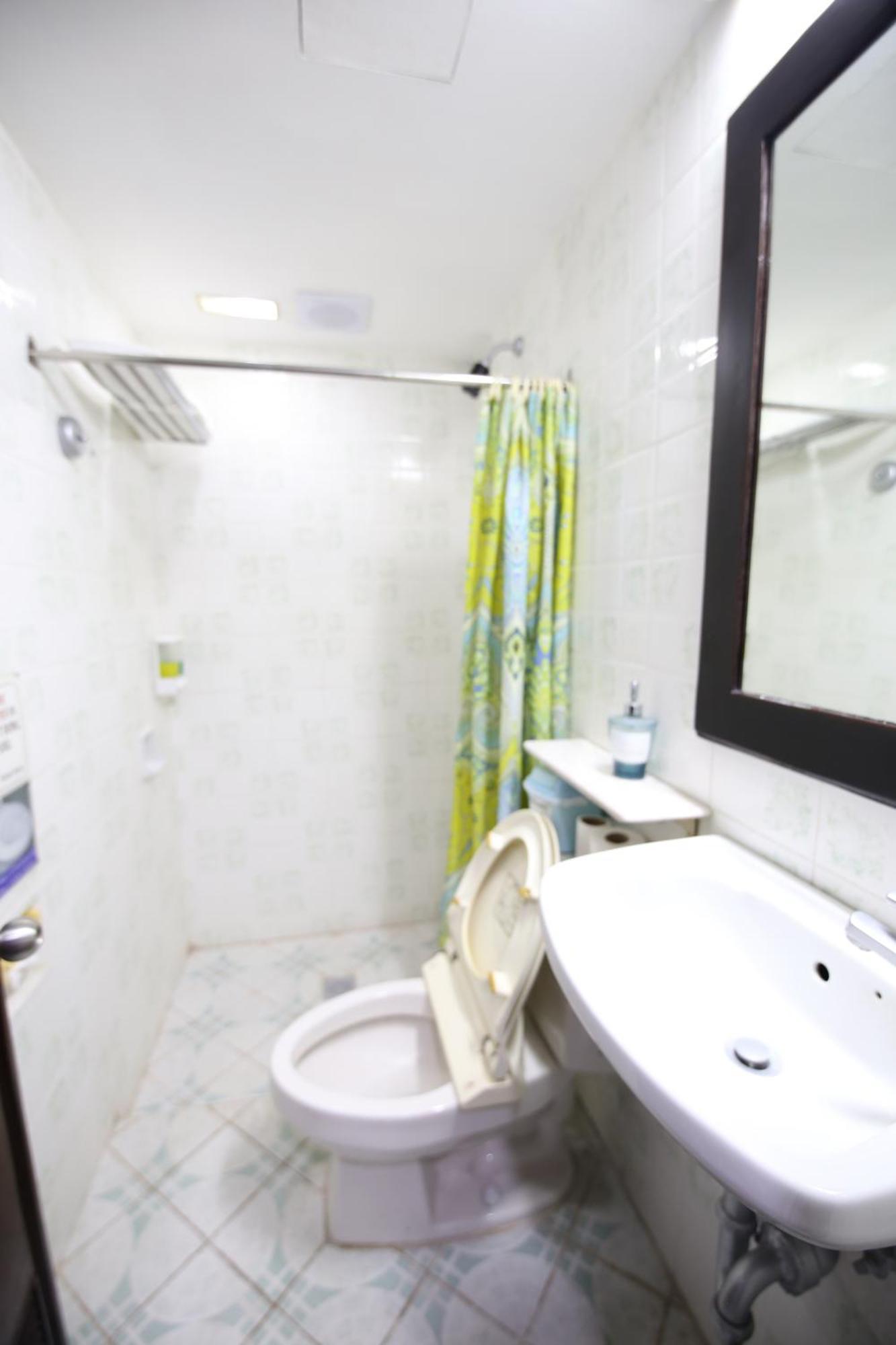 Hotel Asia Cebu Esterno foto